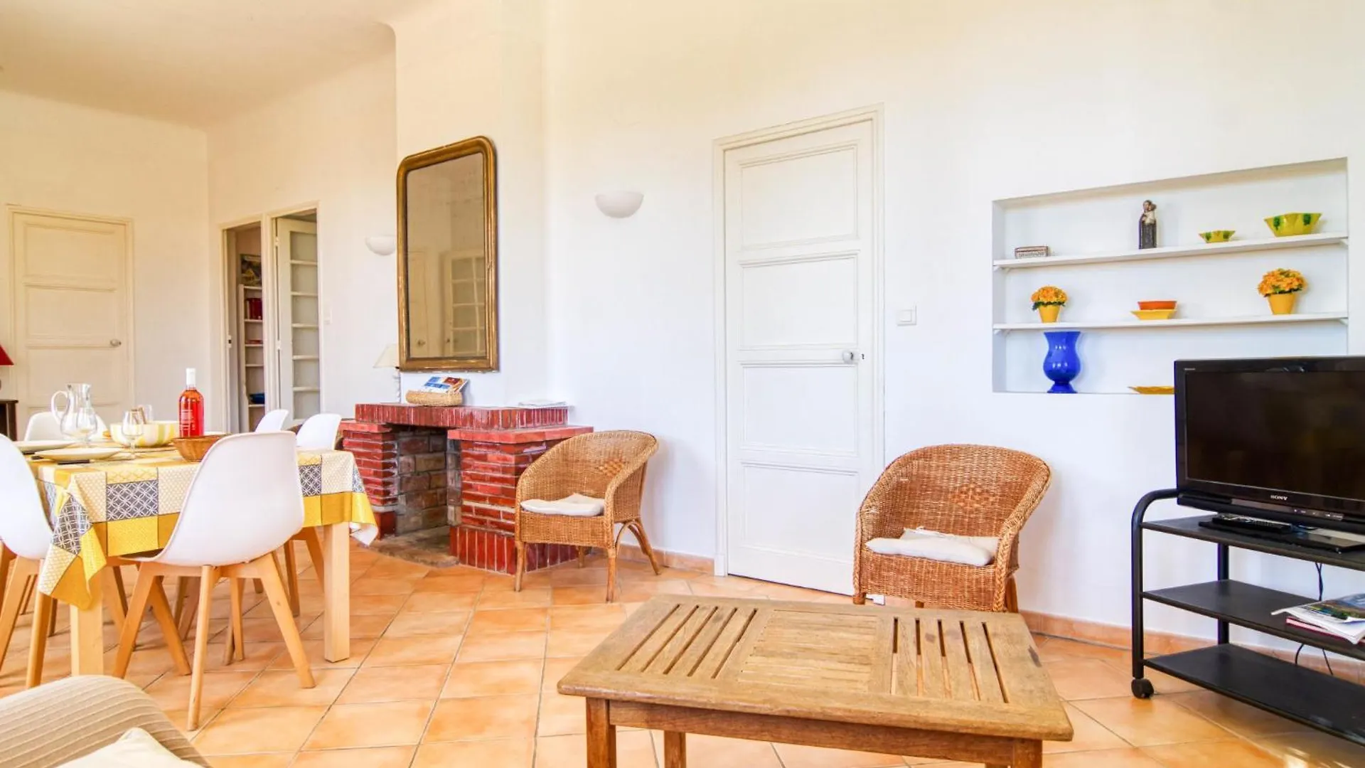 Holiday Home Le Farigoulo By Interhome Sanary-sur-Mer 0*,